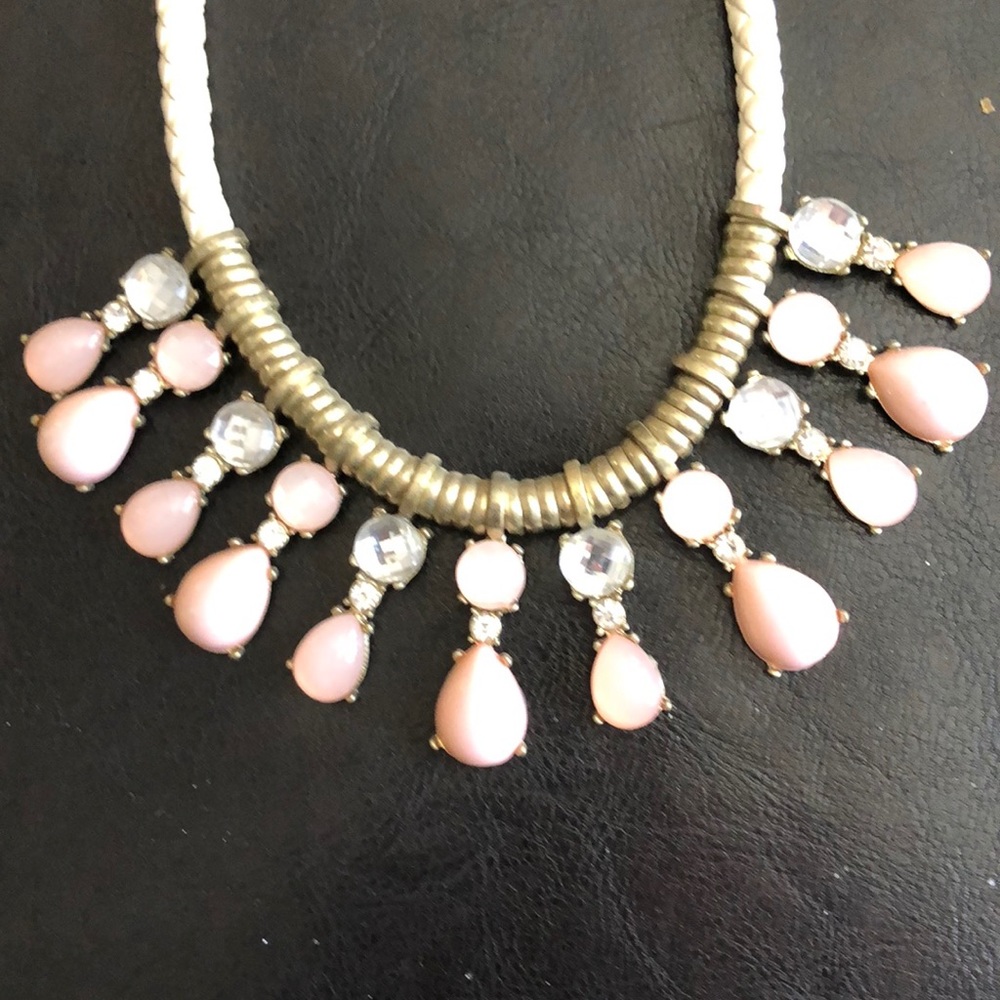 Necklace pink & rhinestones